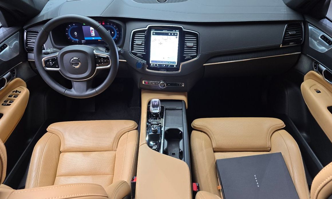 Volvo XC90 2023