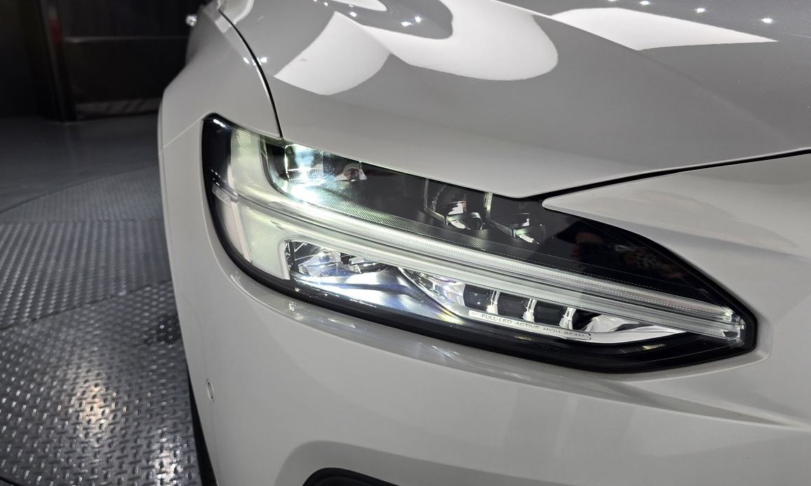 Volvo S90 2023