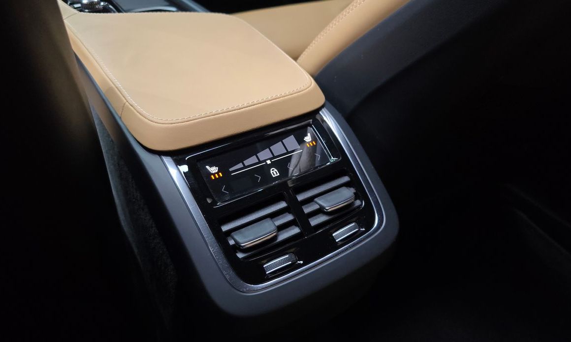Volvo XC90 2023
