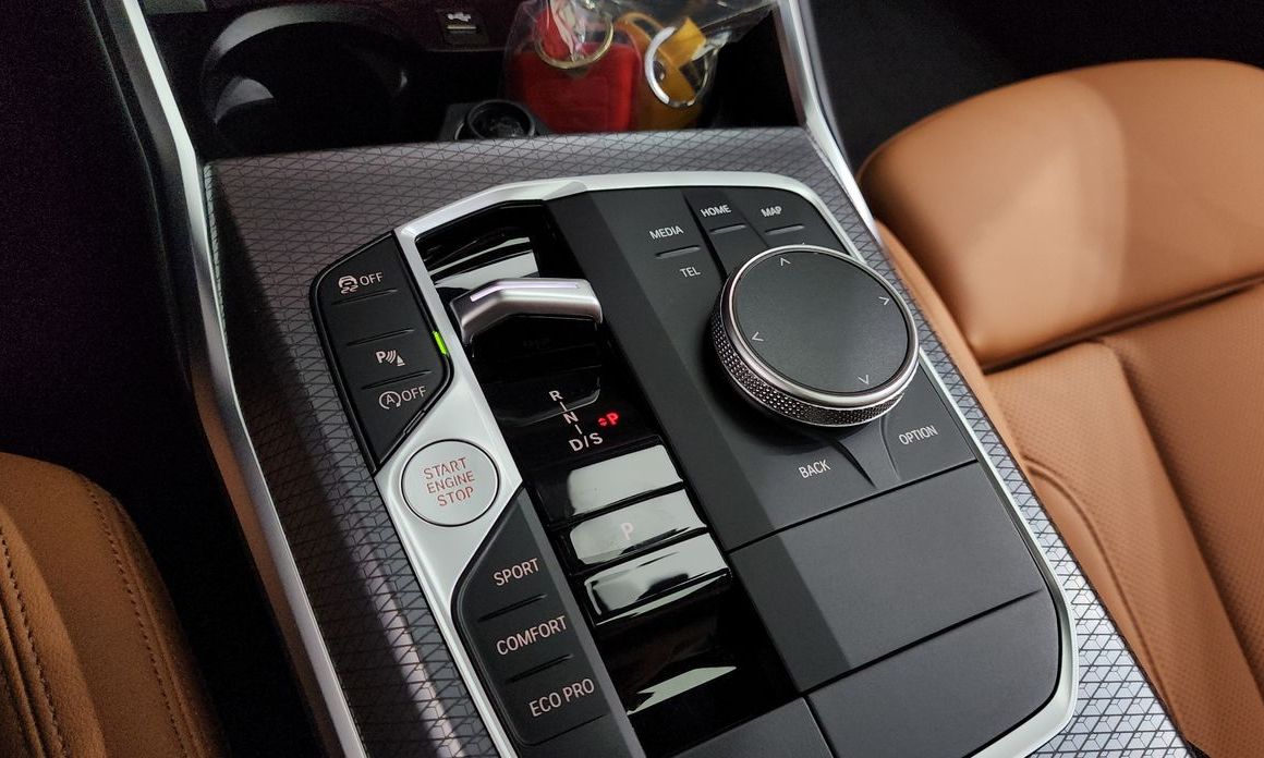 BMW 3-Series 2025