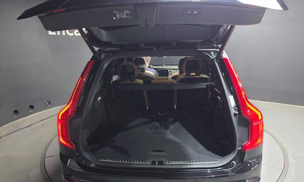 Volvo XC90 2023