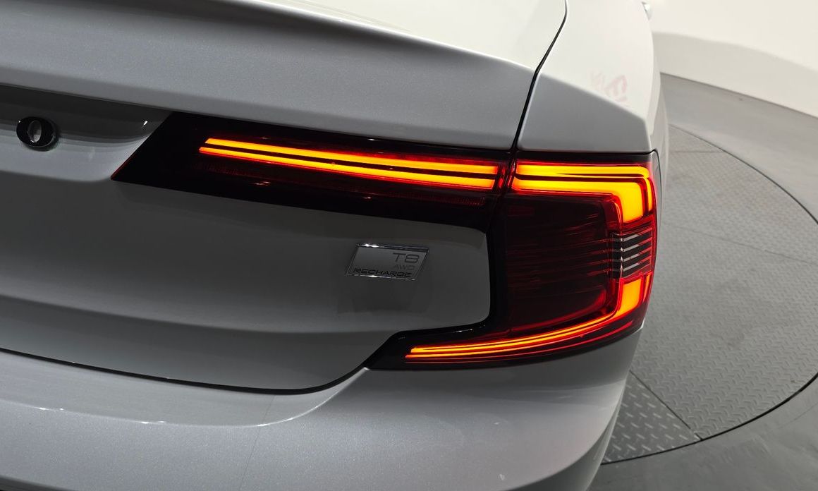 Volvo S90 2023