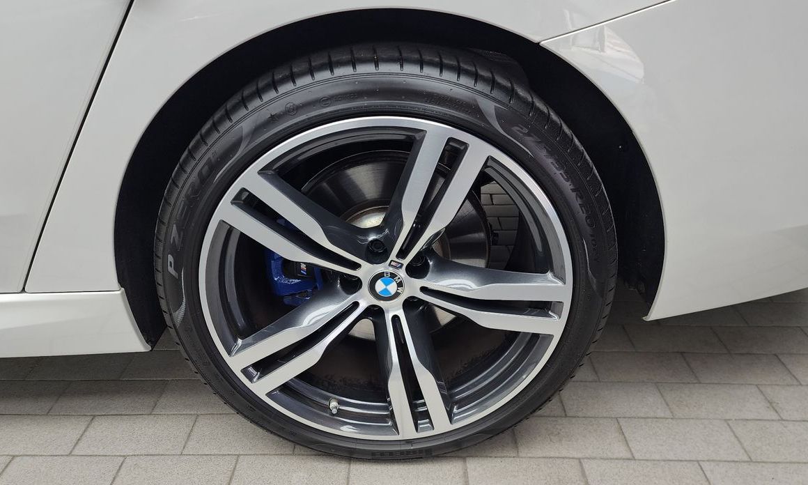 BMW Gran Turismo 2023