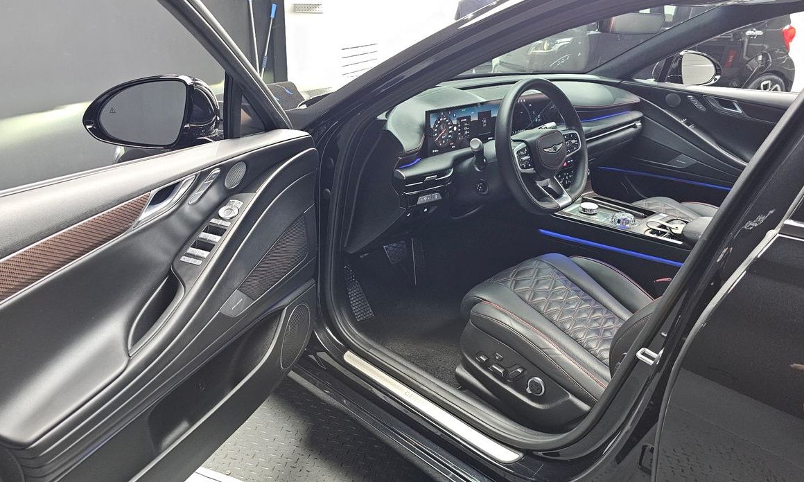 Genesis G80 2025