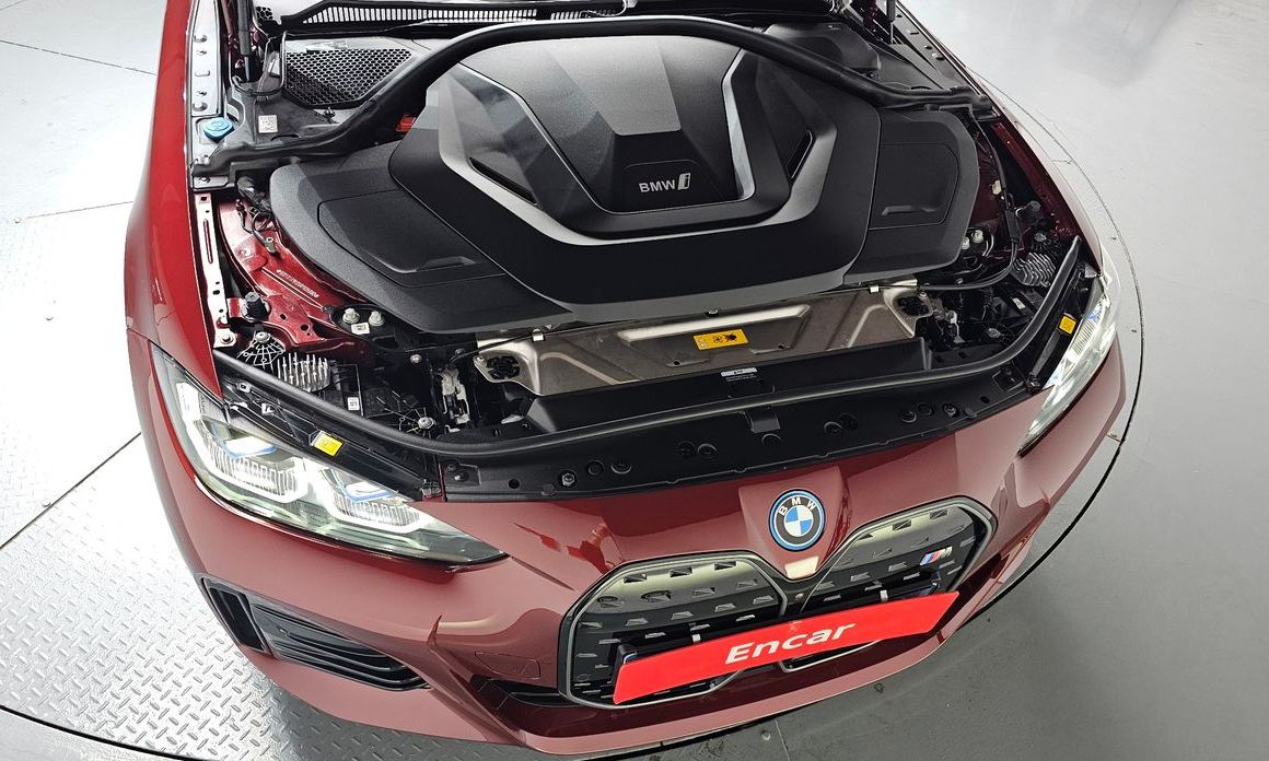 BMW i4 2024