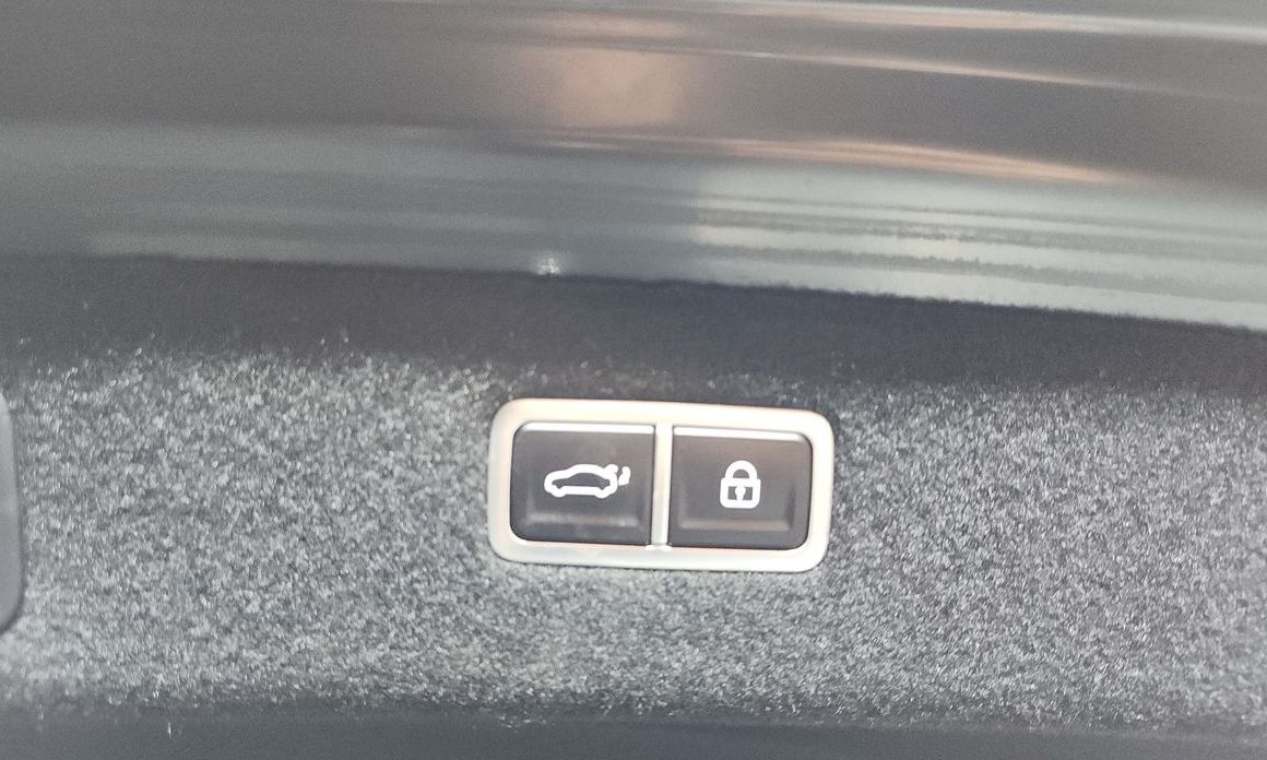 Genesis G90 2022