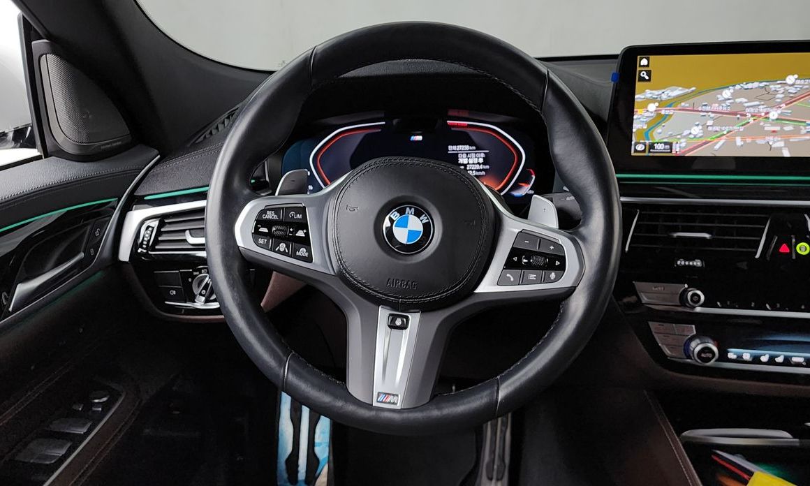 BMW Gran Turismo 2023