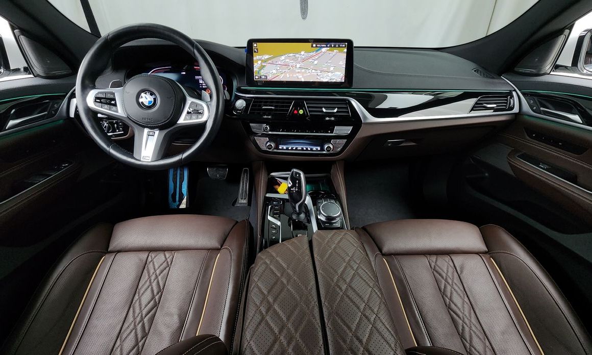 BMW Gran Turismo 2023