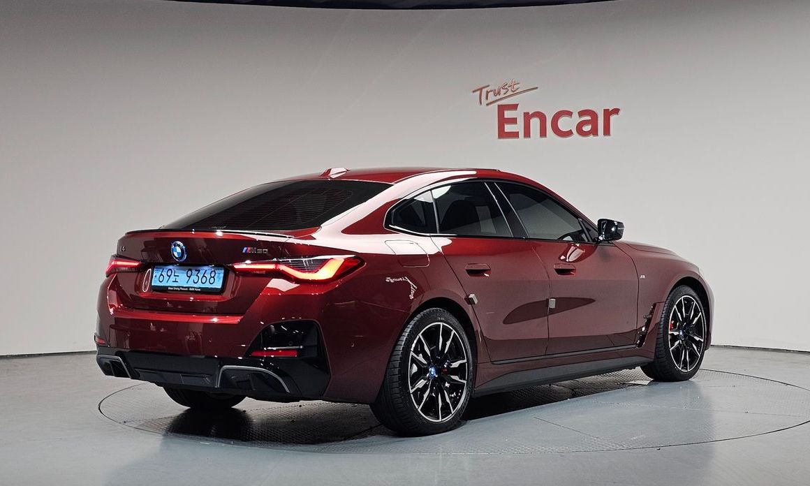 BMW i4 2024