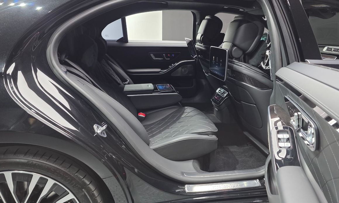 Mercedes-Benz S-Class 2021