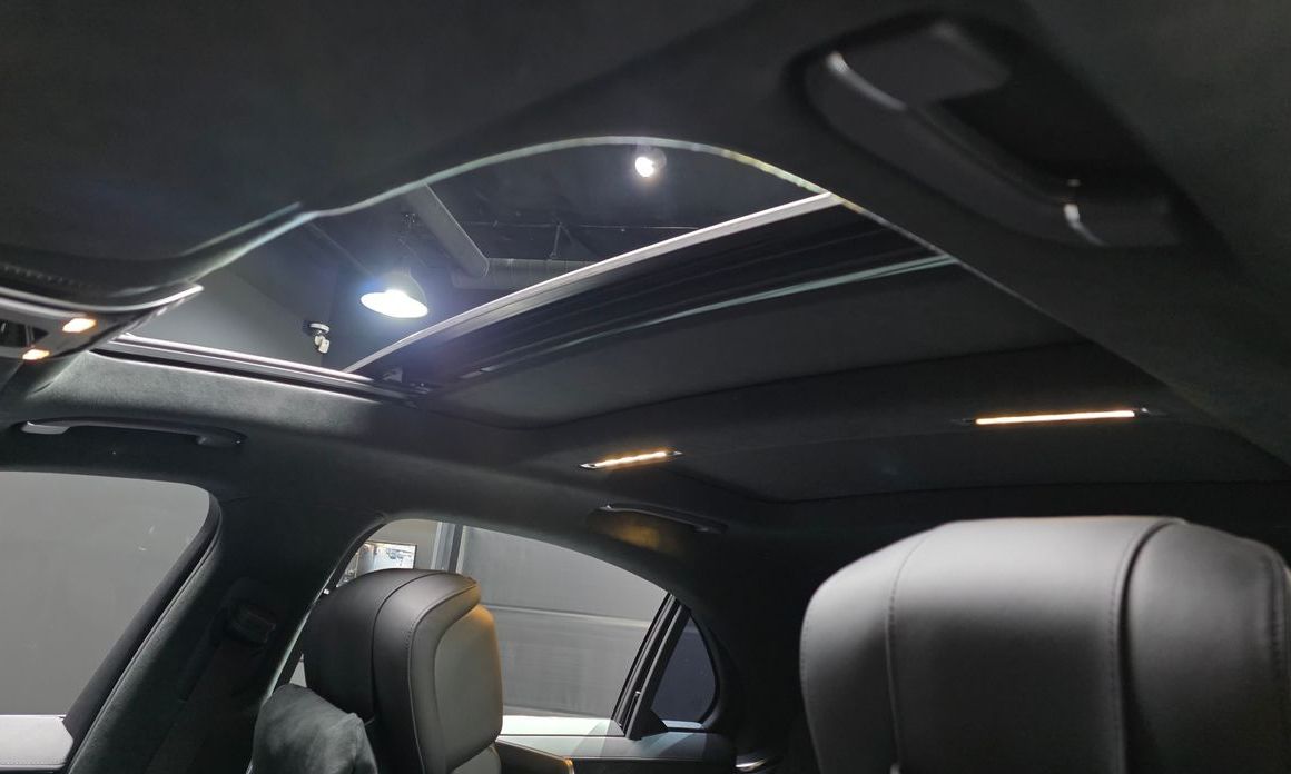 Mercedes-Benz S-Class 2021
