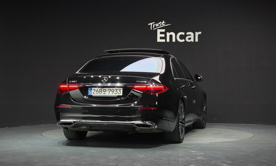 Mercedes-Benz S-Class 2021