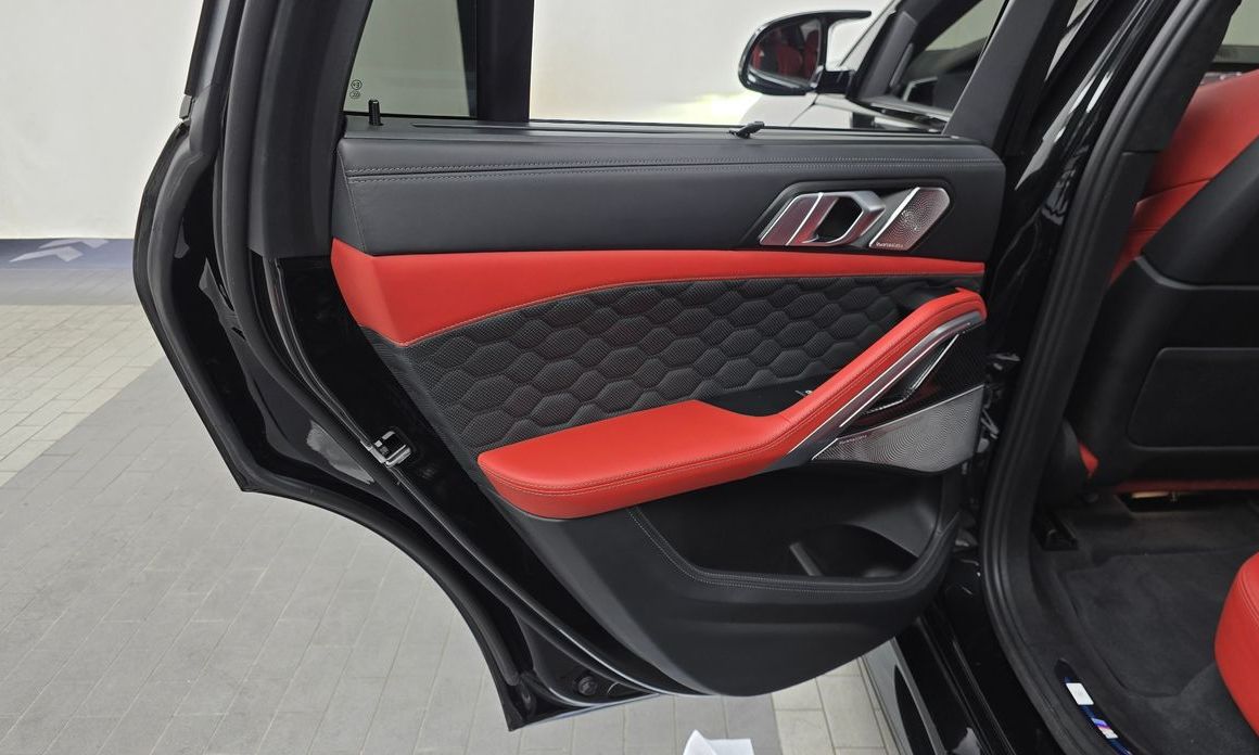 BMW X6M 2021