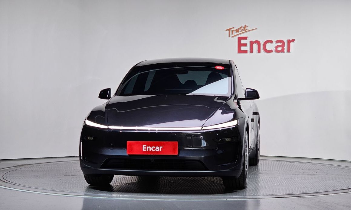 Tesla Model Y 2026