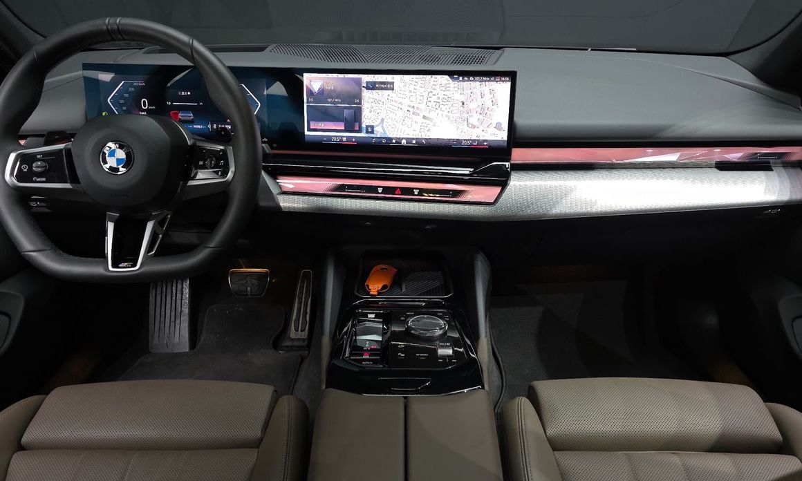 BMW 5-Series 2026