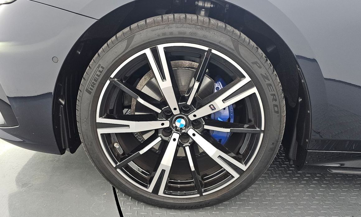 BMW 5-Series 2026