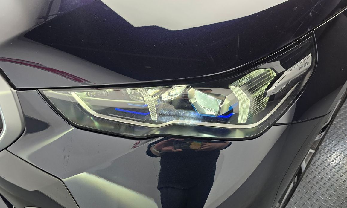 BMW 5-Series 2024