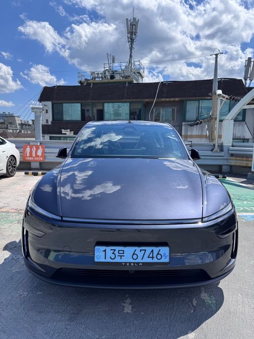 Tesla Model Y 2026