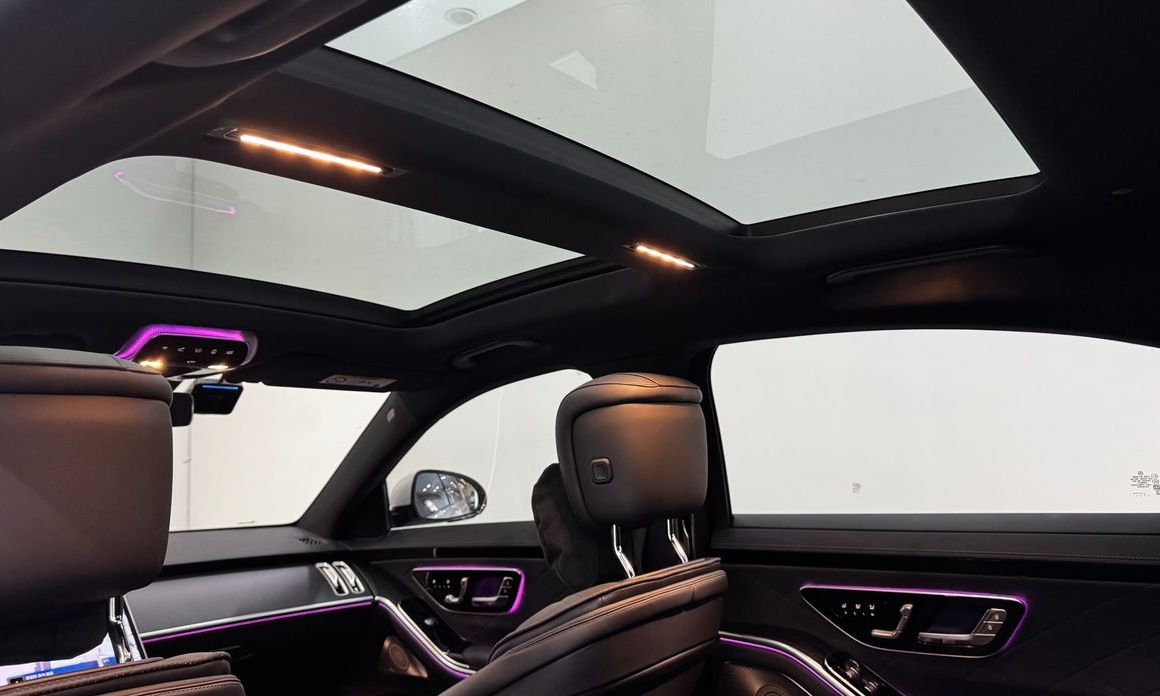 Mercedes-Benz S-Class 2025