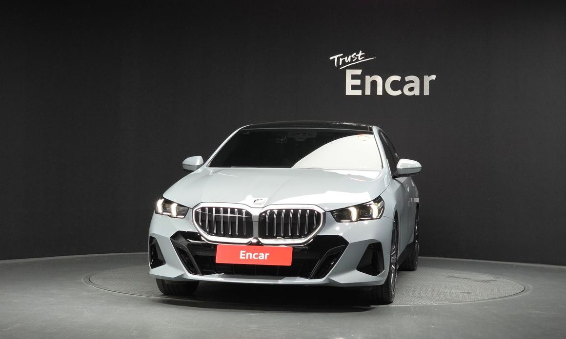 BMW 5-Series 2026