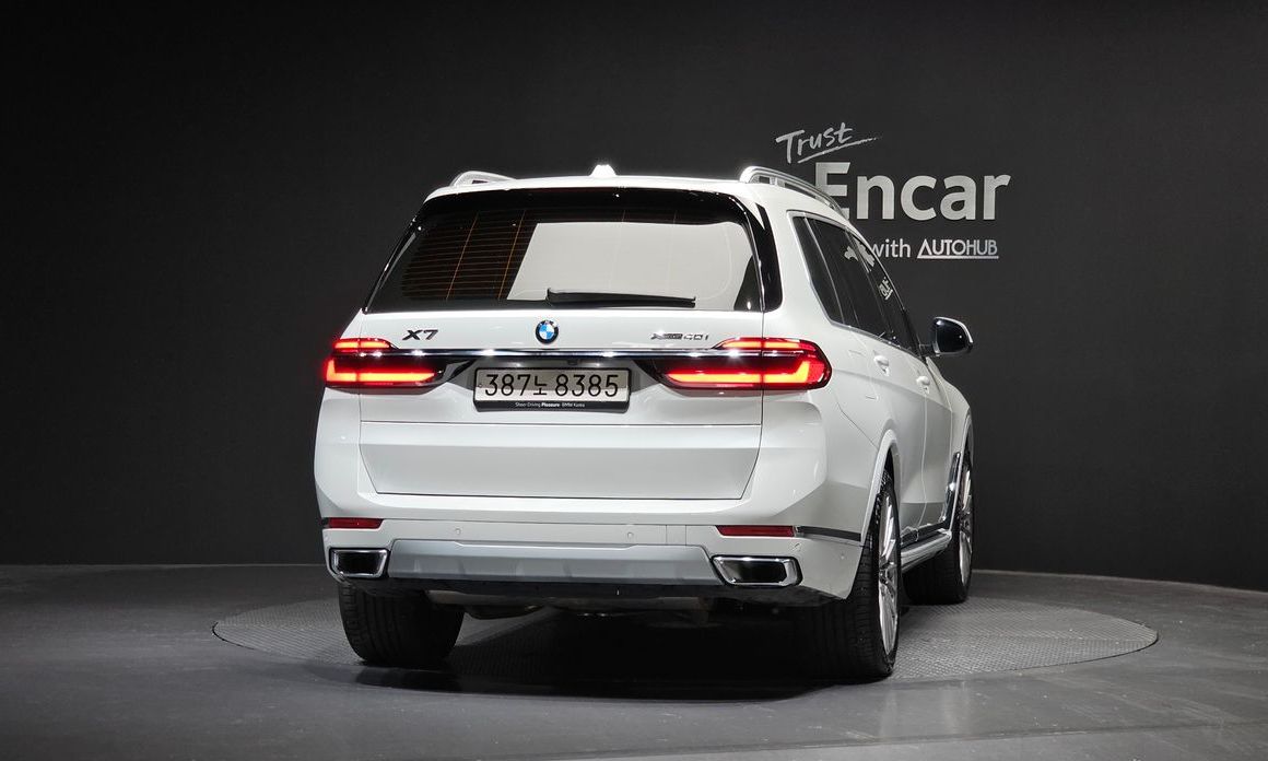 BMW X7 2024