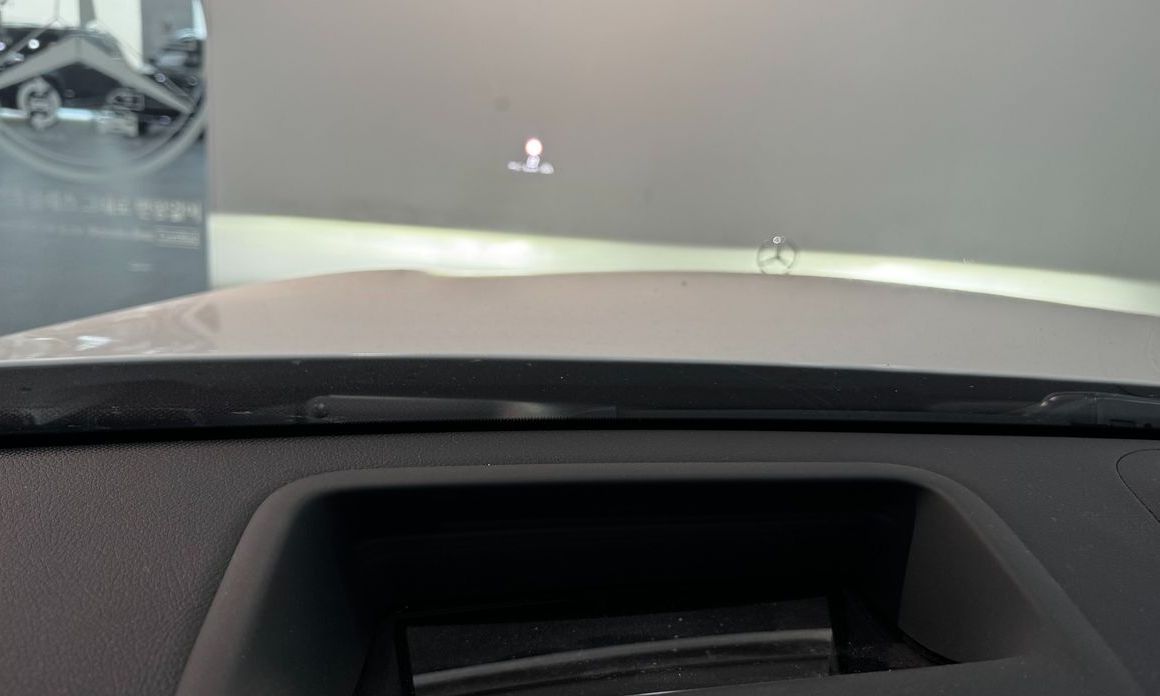 Mercedes-Benz S-Class 2025