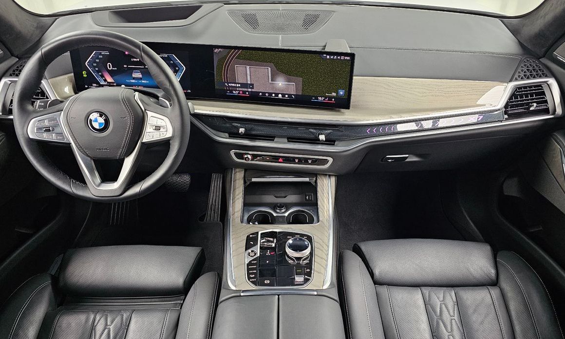 BMW X7 2024