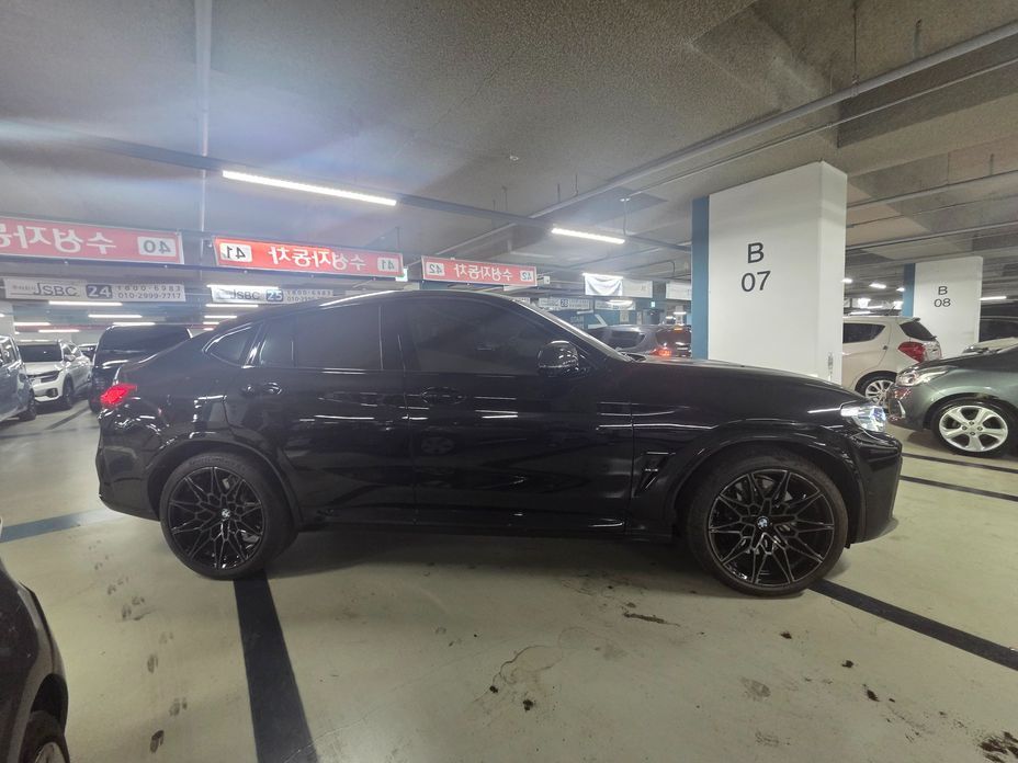 BMW X4M 2025