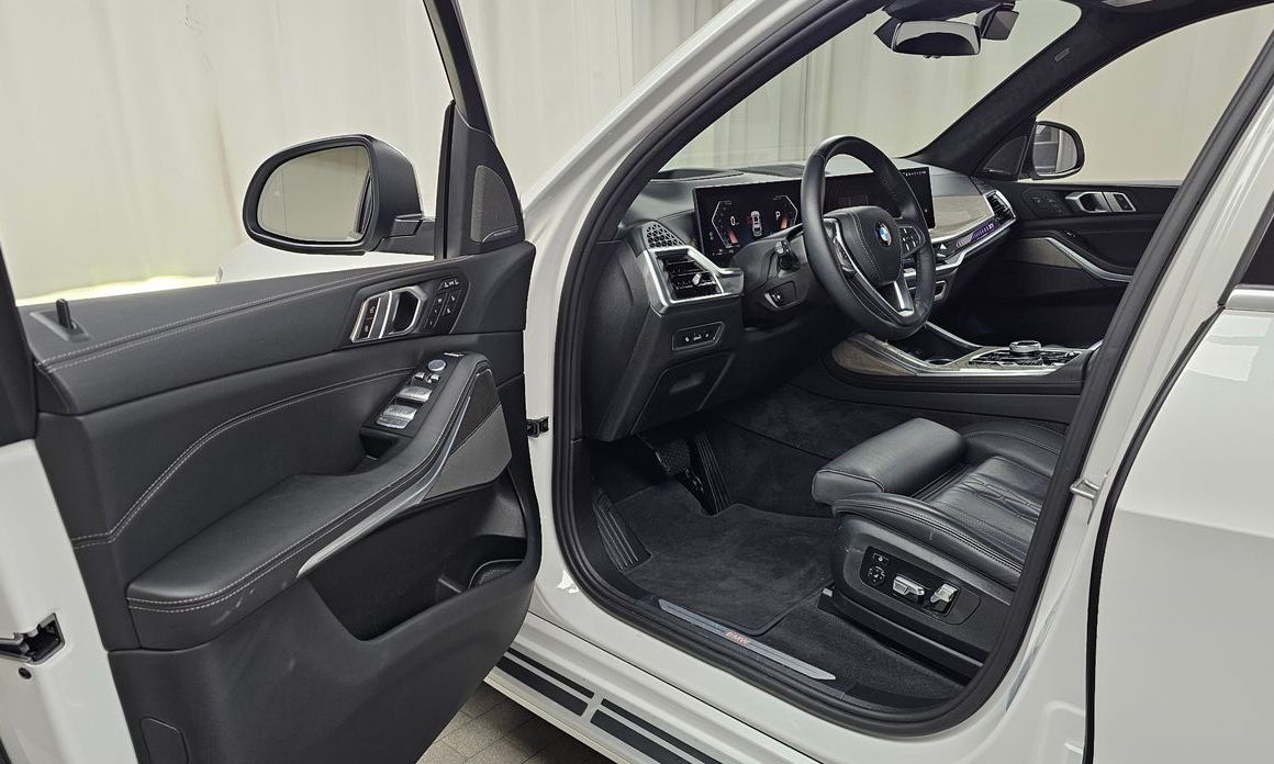 BMW X7 2024