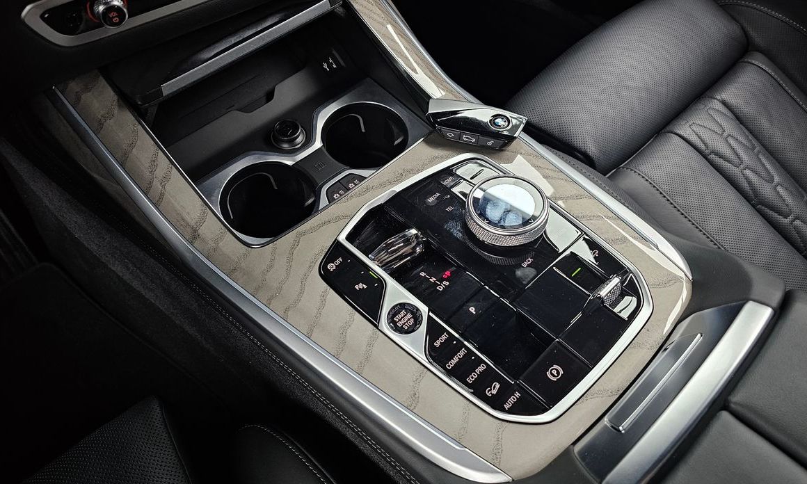 BMW X7 2024