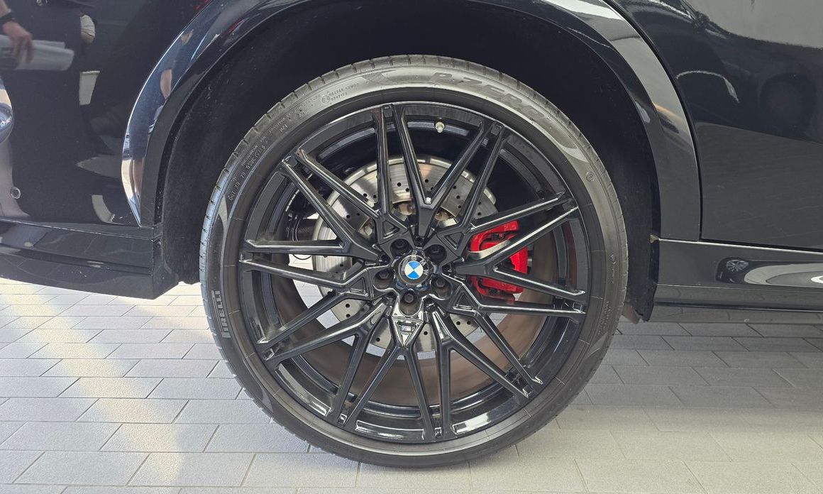 BMW X6M 2021