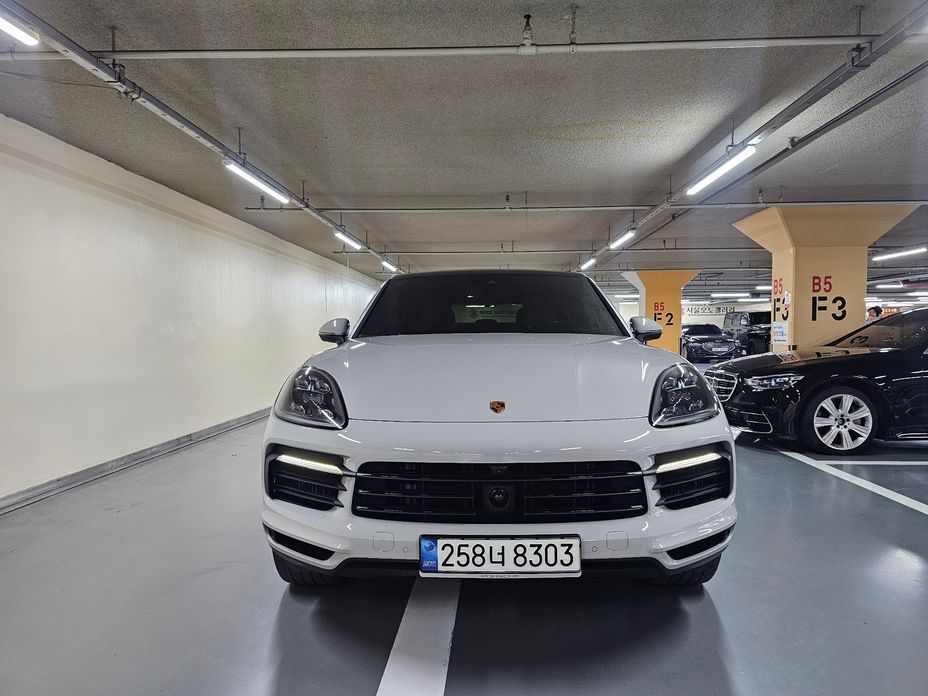 Porsche Cayenne 2022