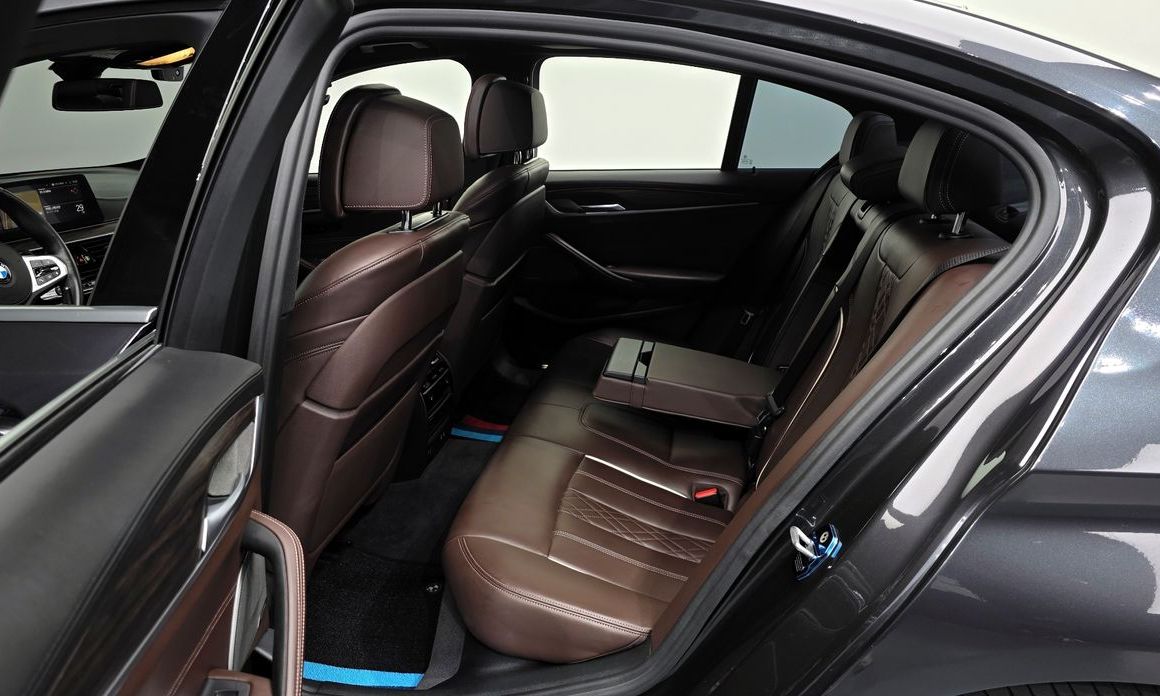 BMW 5-Series 2020