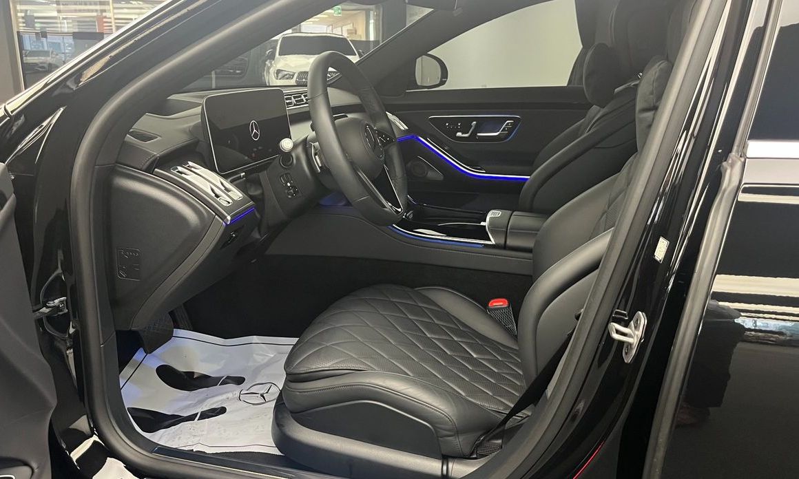 Mercedes-Benz S-Class 2025