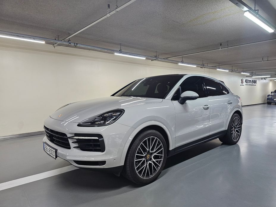 Porsche Cayenne 2022