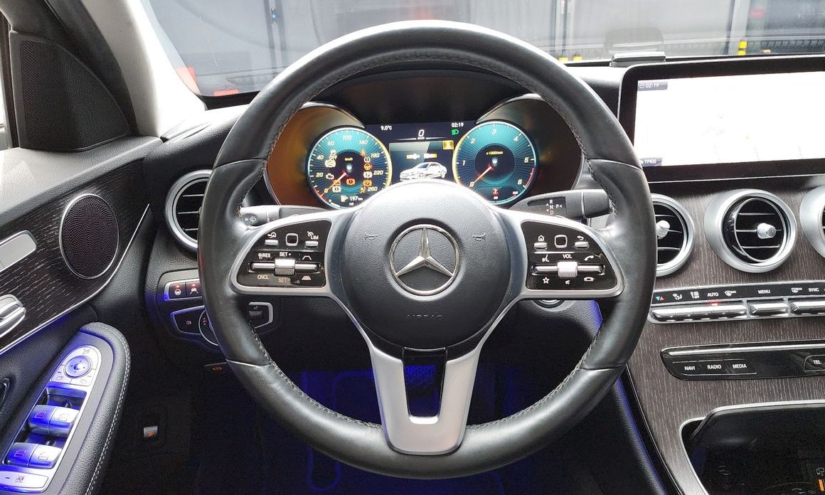 Mercedes-Benz C-Class 2021