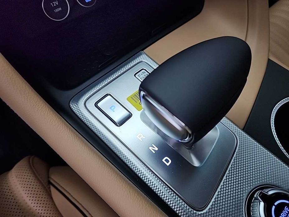 Genesis G70 2025