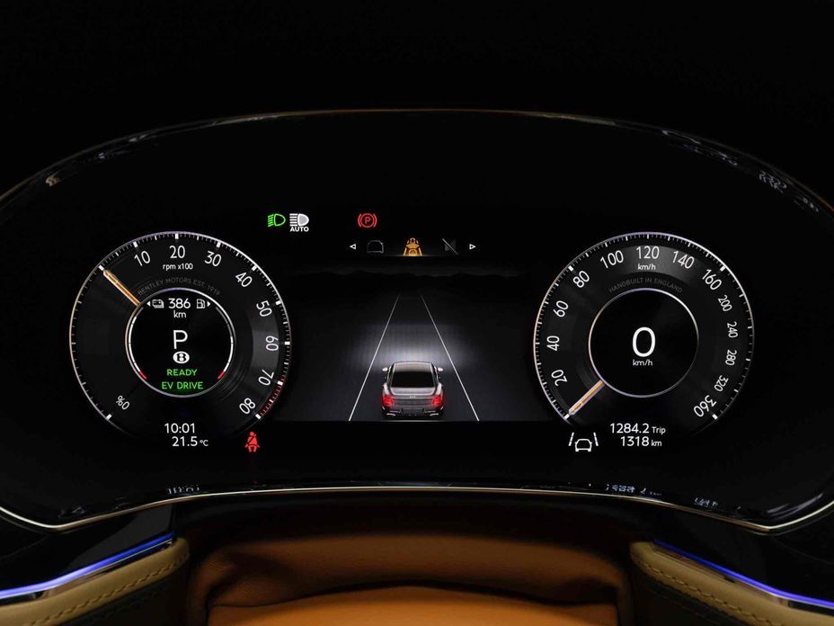 Bentley Flying Spur 2025