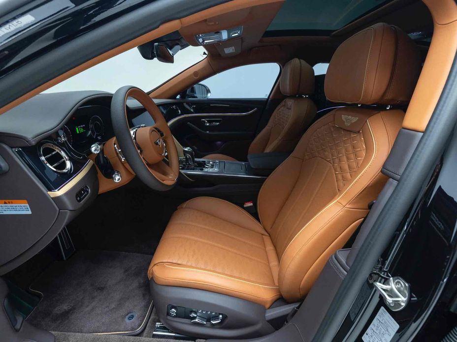 Bentley Flying Spur 2025