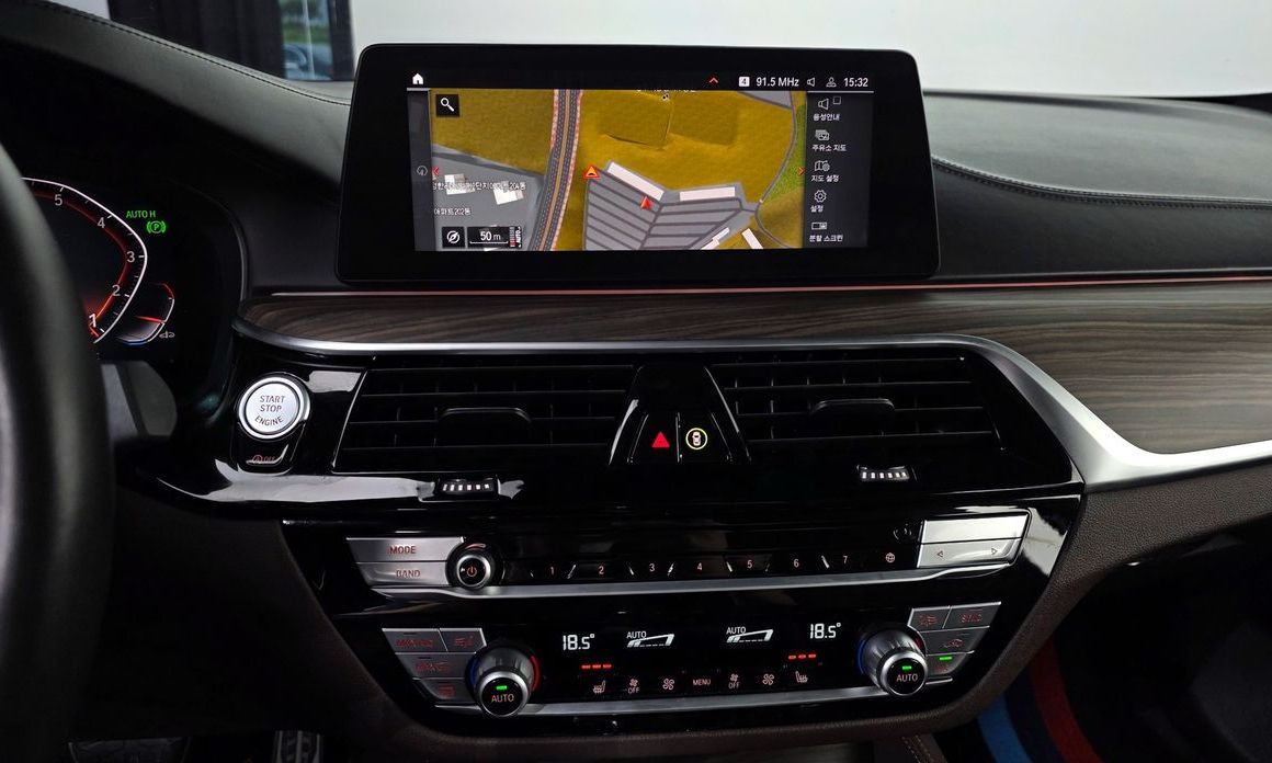 BMW 5-Series 2020
