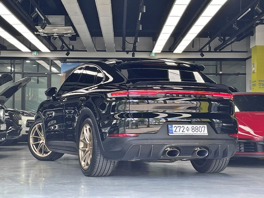 Porsche Cayenne 2024