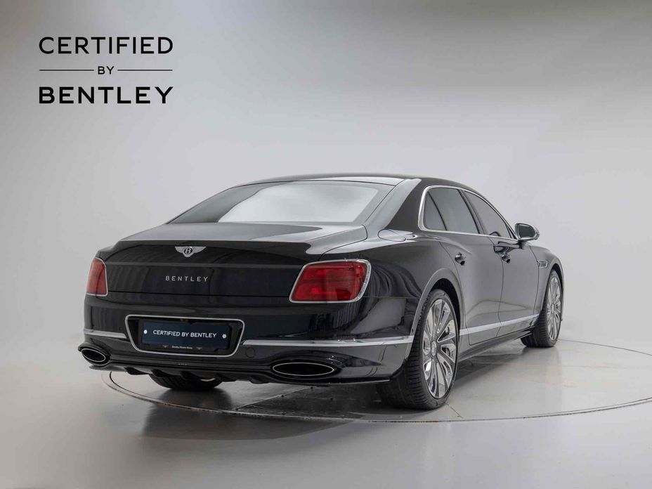 Bentley Flying Spur 2025
