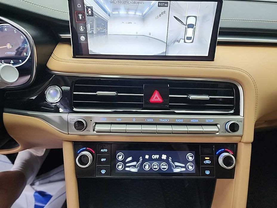 Genesis G70 2025