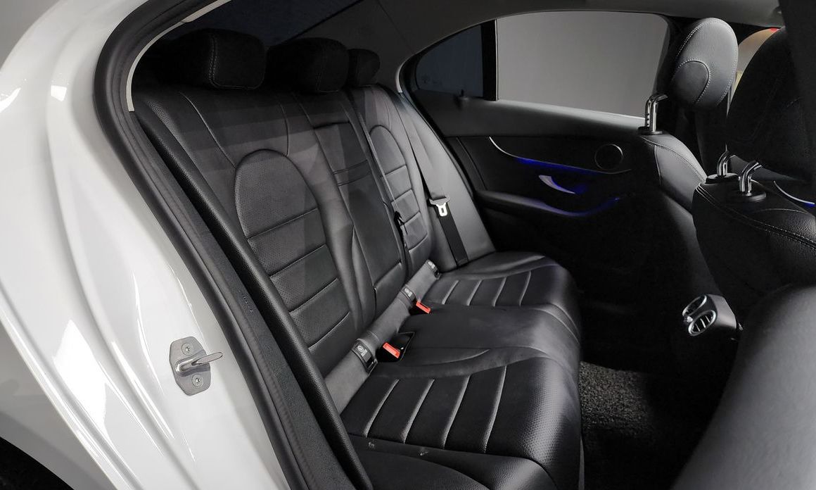 Mercedes-Benz C-Class 2021
