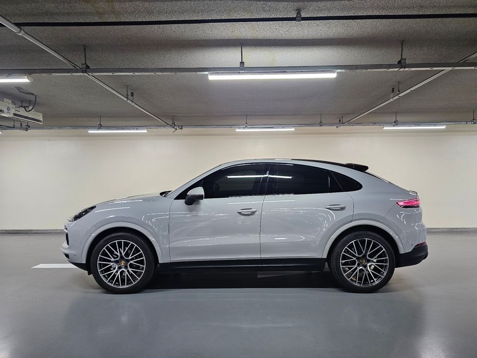 Porsche Cayenne 2022