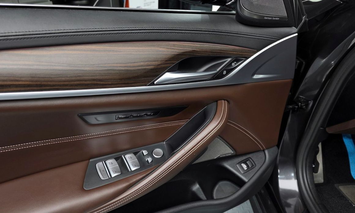 BMW 5-Series 2020