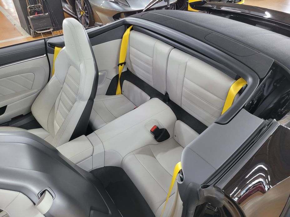 Porsche 911 2023
