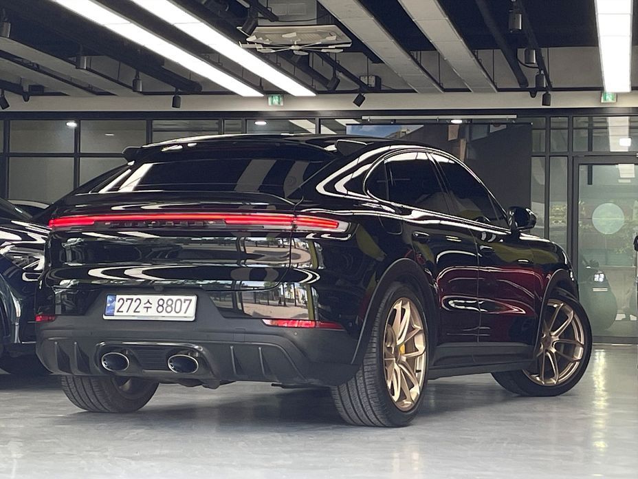 Porsche Cayenne 2024