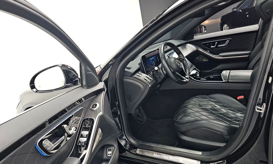 Mercedes-Benz S-Class 2023