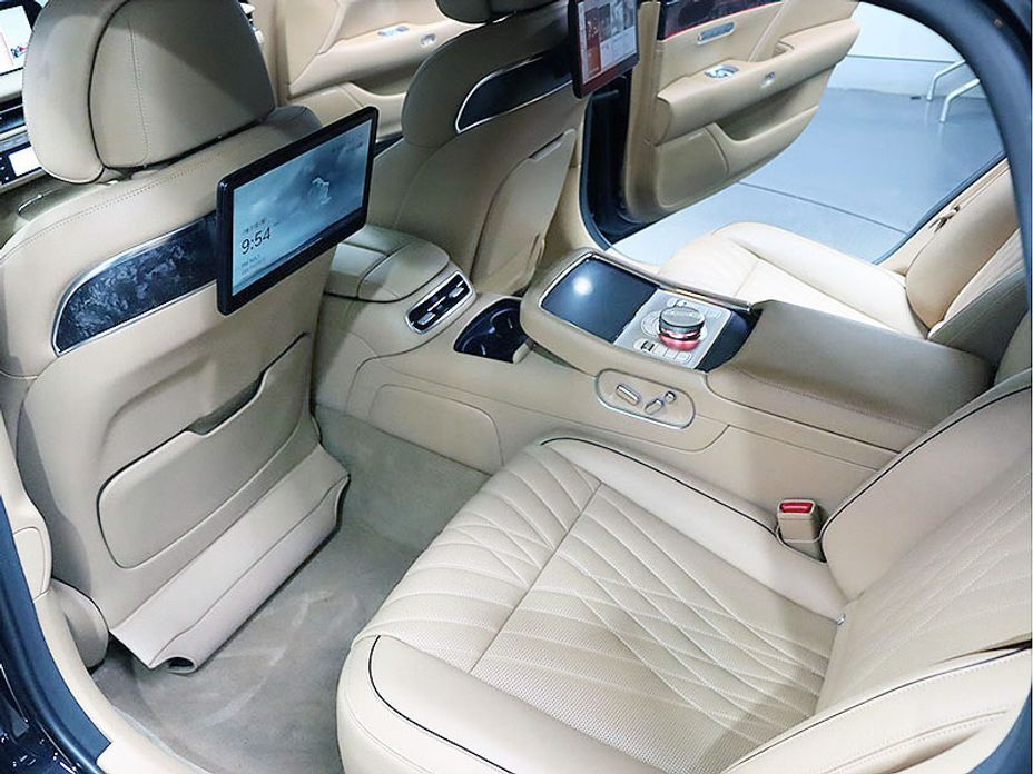 Genesis G90 2022